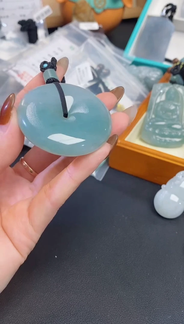 颈饰未镶嵌翡翠天然缅甸A货翡翠