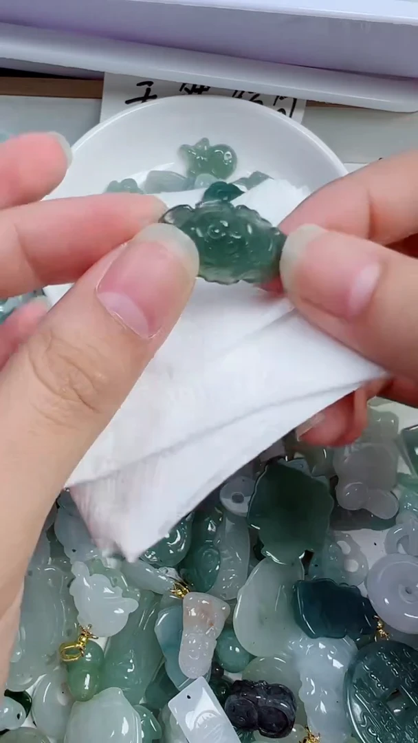 散珠翡翠116号链接，A货翡翠