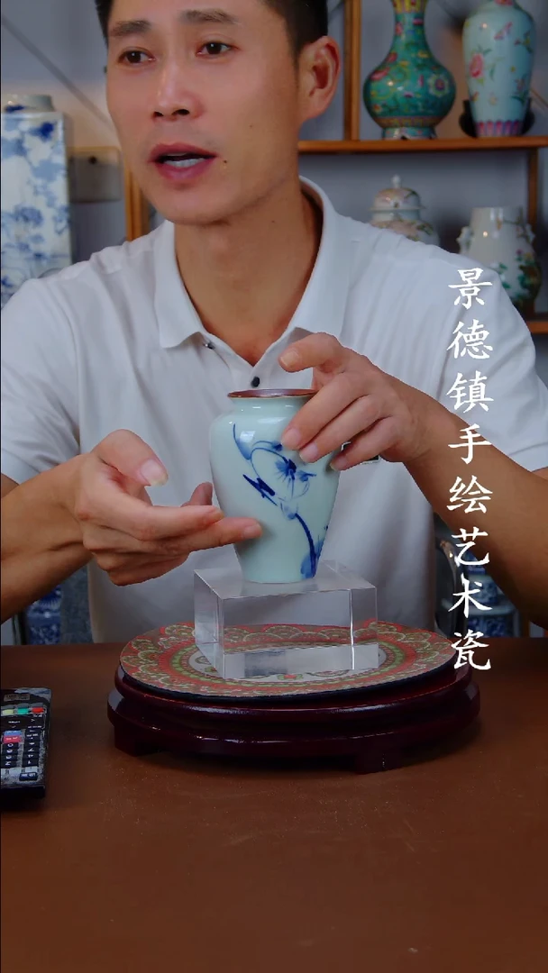 现代景德镇手工手绘陶瓷摆件3