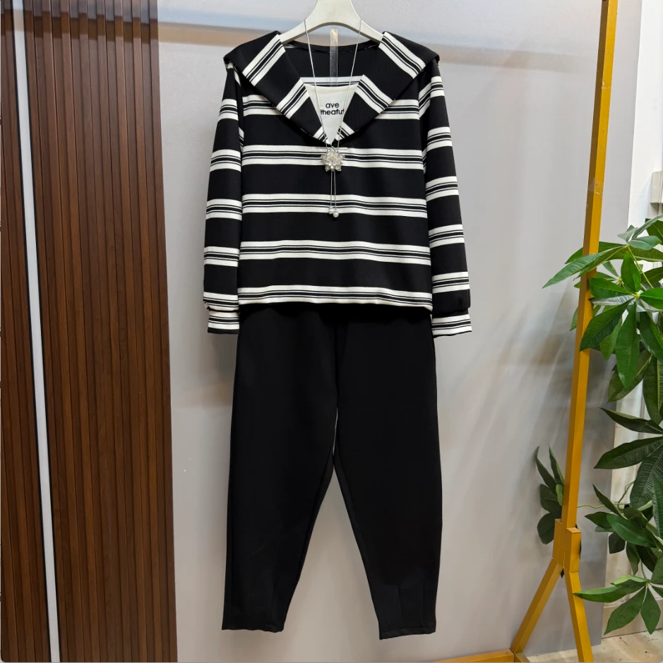 秋季新款时尚洋气条纹宽松百搭休闲风假两件上衣十罗卜裤（可单拍）