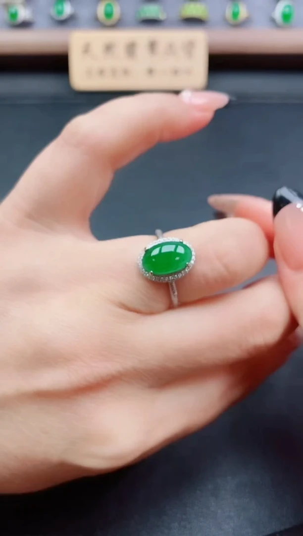 银S925镶嵌戒指翡翠1