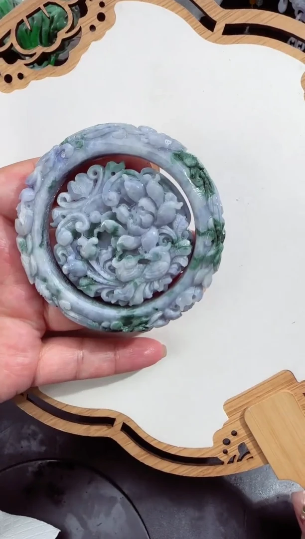 定制翡翠未镶嵌手镯5655