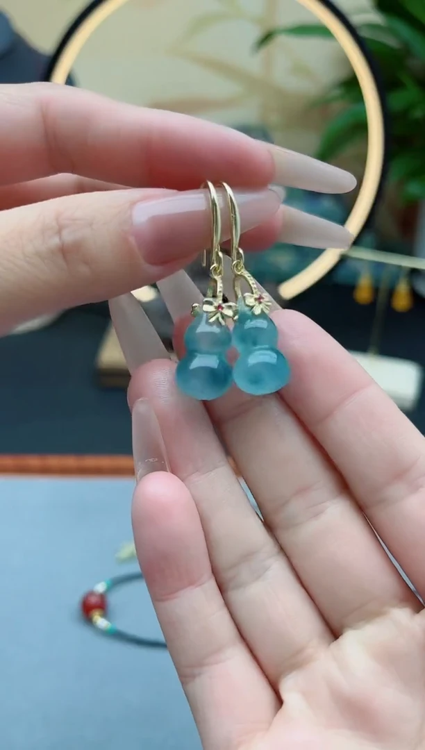 石英质玉（天山翠）银S925镶嵌耳饰00葫芦蓝水飘花