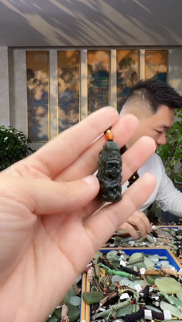 未镶嵌和田玉挂件拍一发一