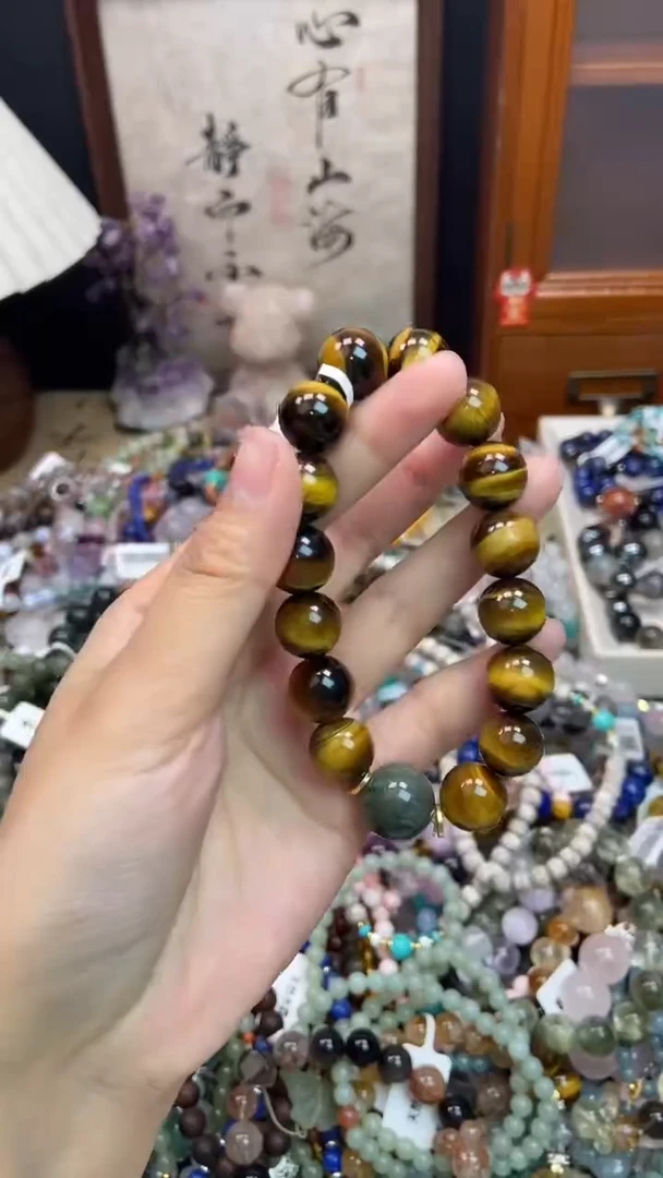 未镶嵌石英质玉手饰291