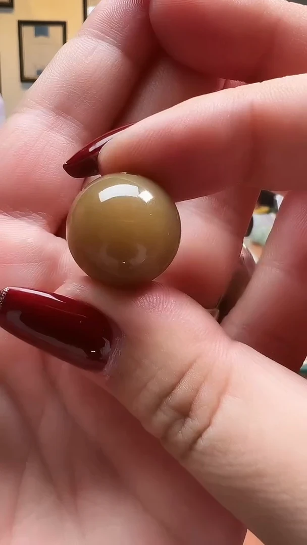 颈饰未镶嵌和田玉18mm左右且末糖锁骨珠