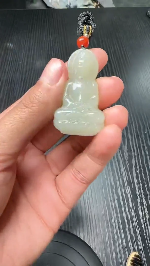 【闪购商品】和田玉颈饰未镶嵌观音