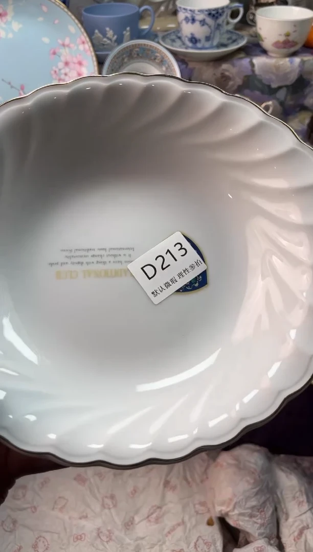 瓷片爱**妈瓷片瓷片          D 213