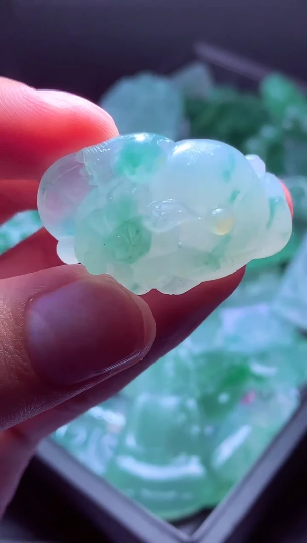 未镶嵌定制翡翠王****#翡翠毛货定制