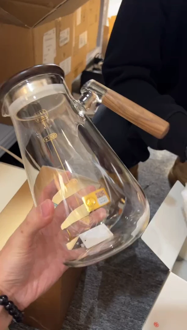 禾器-沁源壶-胡桃木