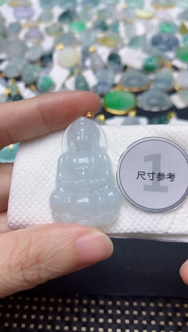 颈饰18K金镶嵌翡翠天然缅甸A货翡翠