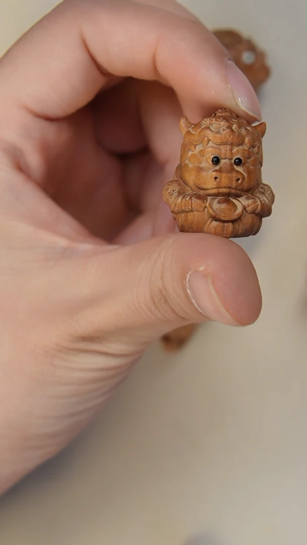 【闪购商品】檀香木把件老山檀香牛气冲天