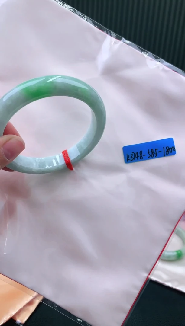 未镶嵌手镯翡翠58+