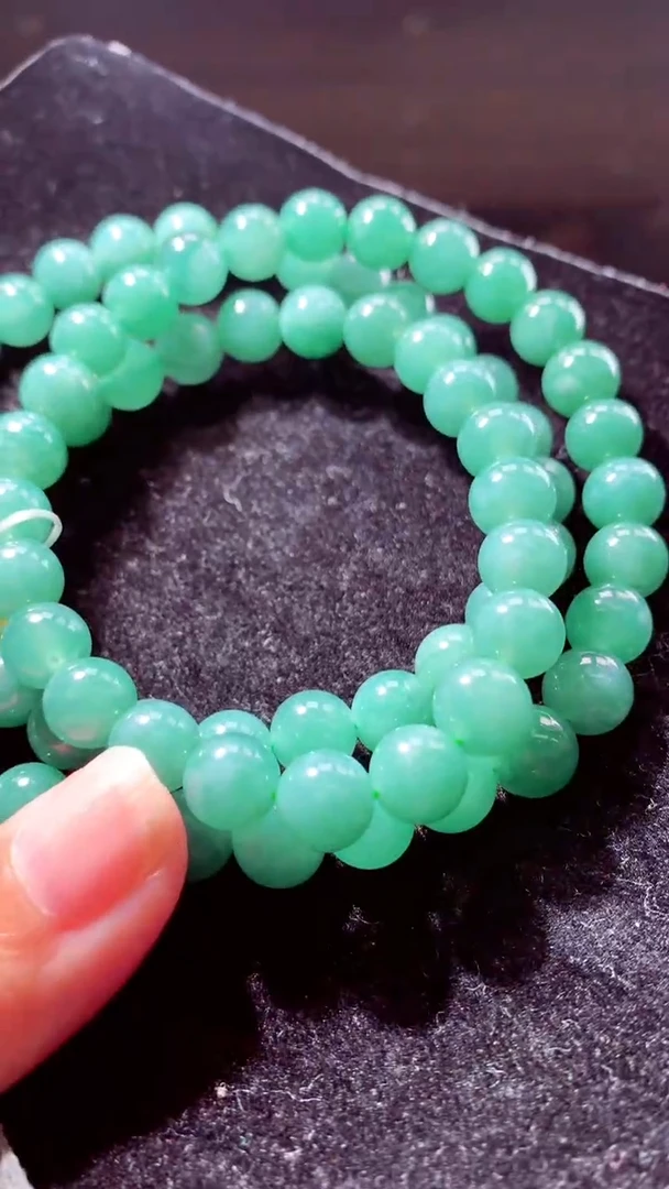 颈饰未镶嵌翡翠天然翡翠（拍一发一）