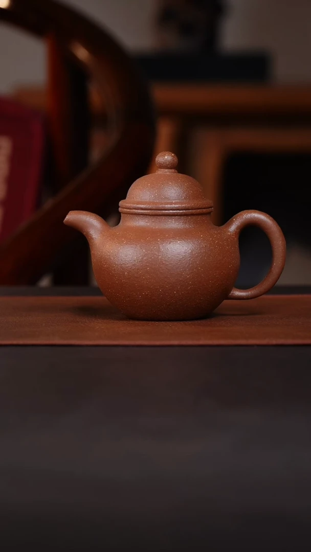 茶壶紫砂寿珍掇球段泥7孔200cc