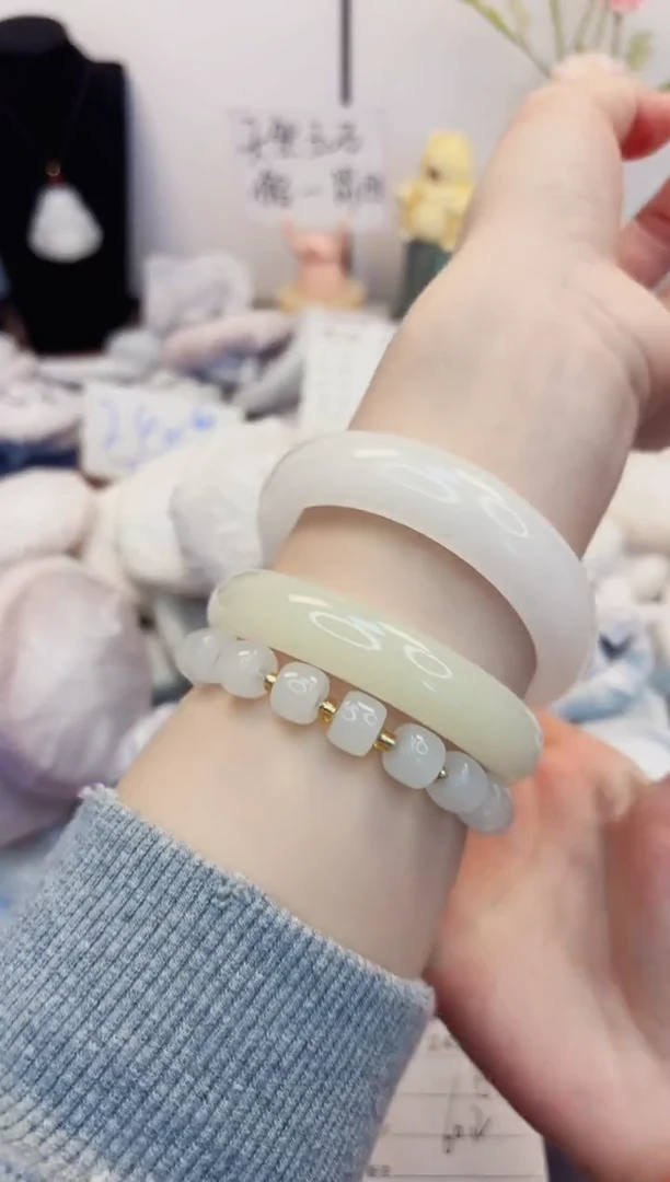 【闪购商品】石英质玉手镯未镶嵌246-财气镯-圈口60