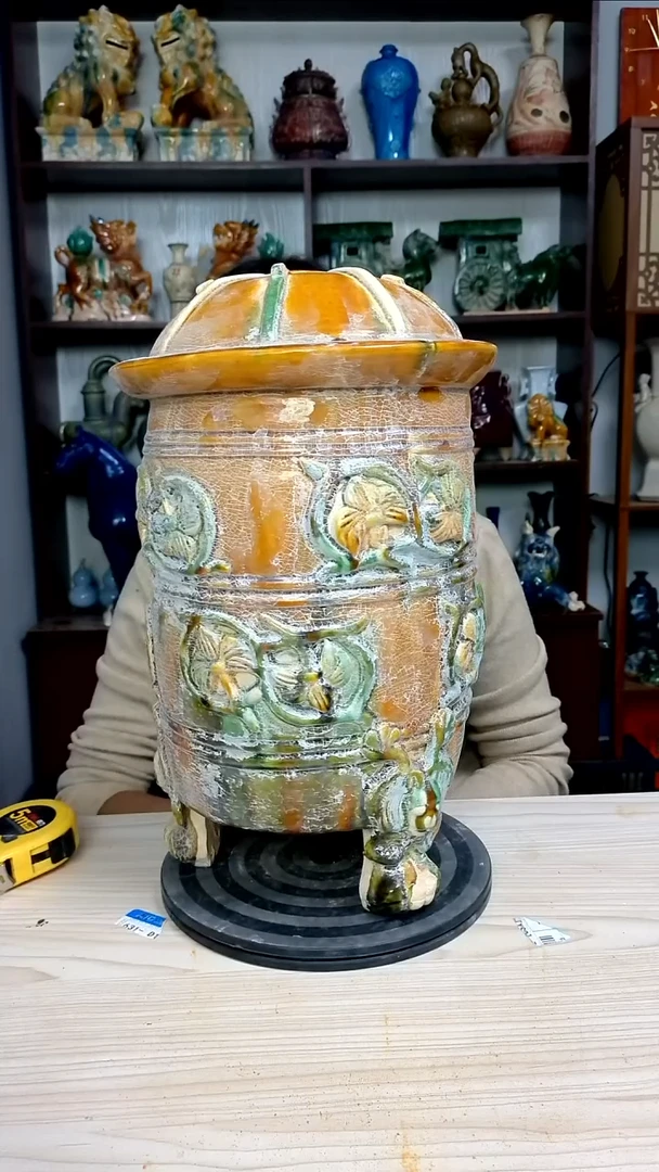 经典精美复古风格瓷器