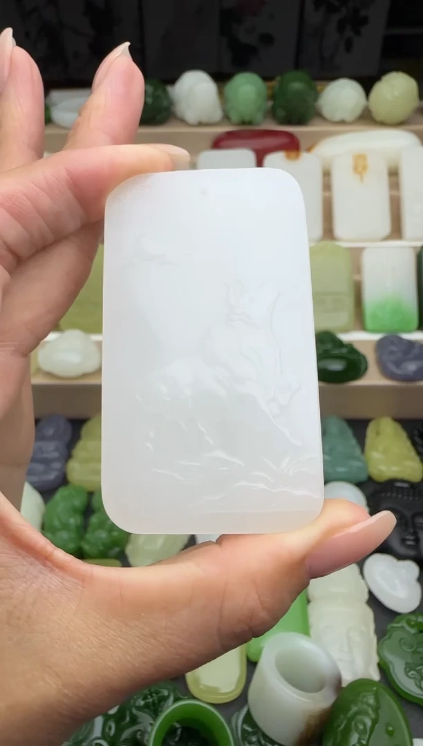 和田玉未镶嵌挂件牛