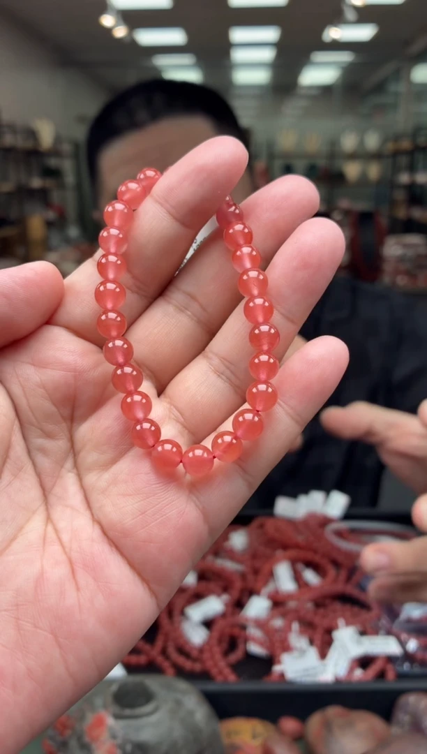 手串未镶嵌南红玛瑙单圈手串一条约7mm多样性发货