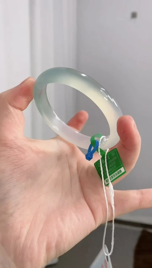 【闪购商品】玛瑙/玉髓手镯未镶嵌58圈