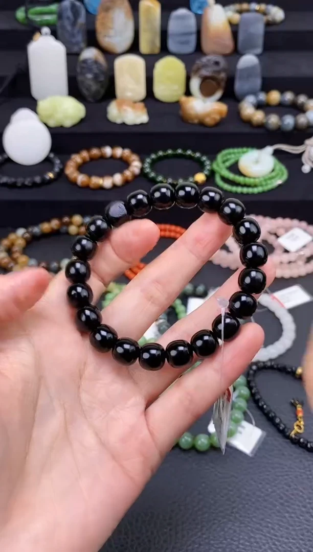 未镶嵌和田玉挂件10mm黑青老型手串