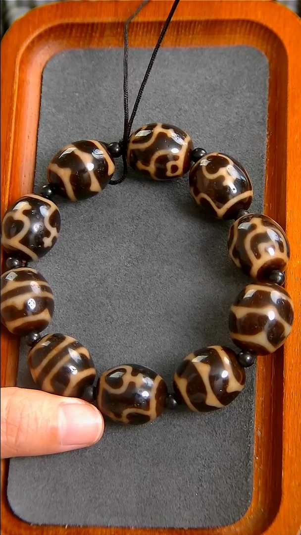 未镶嵌玛瑙/玉髓珠宝半成品上肯多宝达洛手串17*20