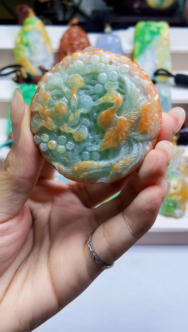 颈饰未镶嵌翡翠翡翠A货