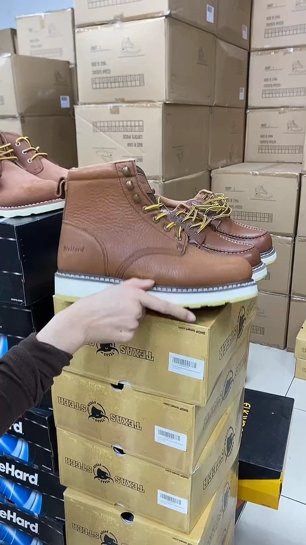 牛皮42.5码，84984 ，皮鞋码，工装靴默认瑕疵