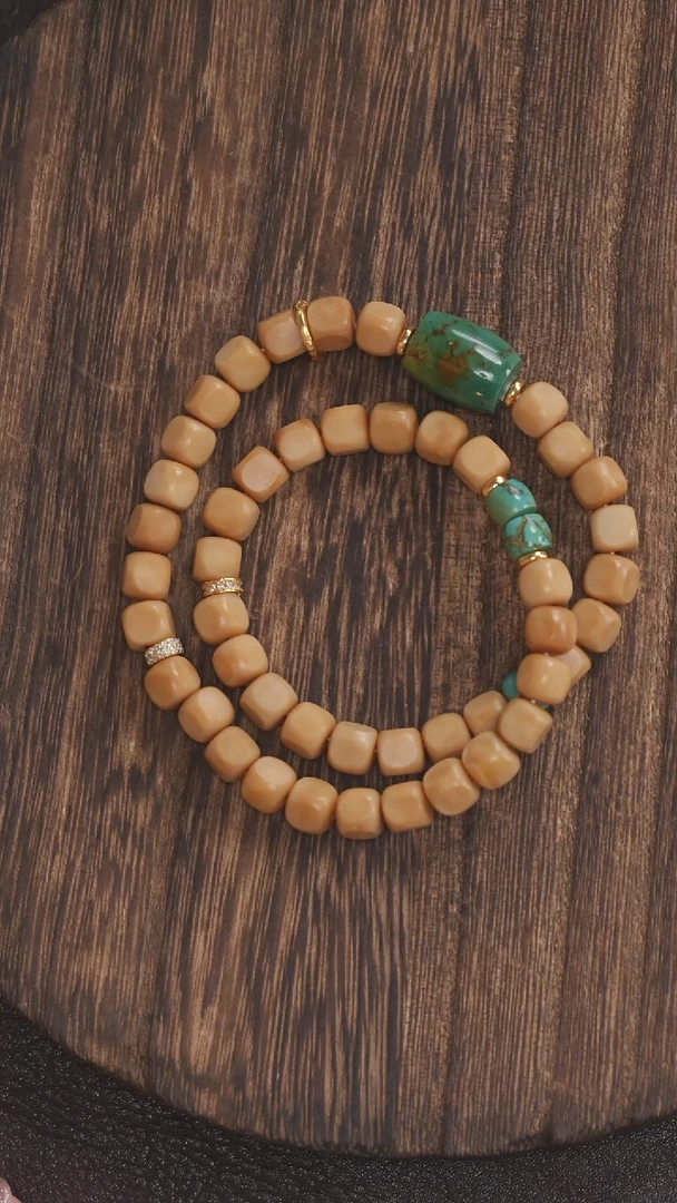 未镶嵌绿松石手链1