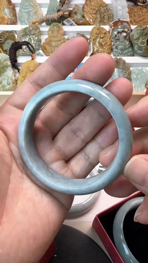 未镶嵌手镯翡翠天然翡翠