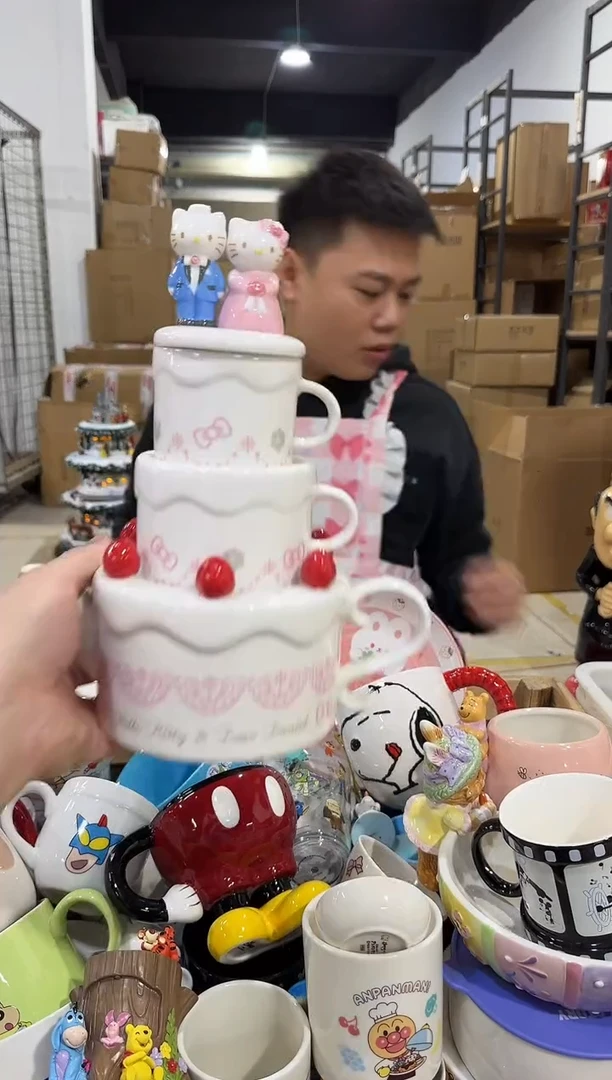 瓷片原盒结婚kt猫蛋糕茶壶