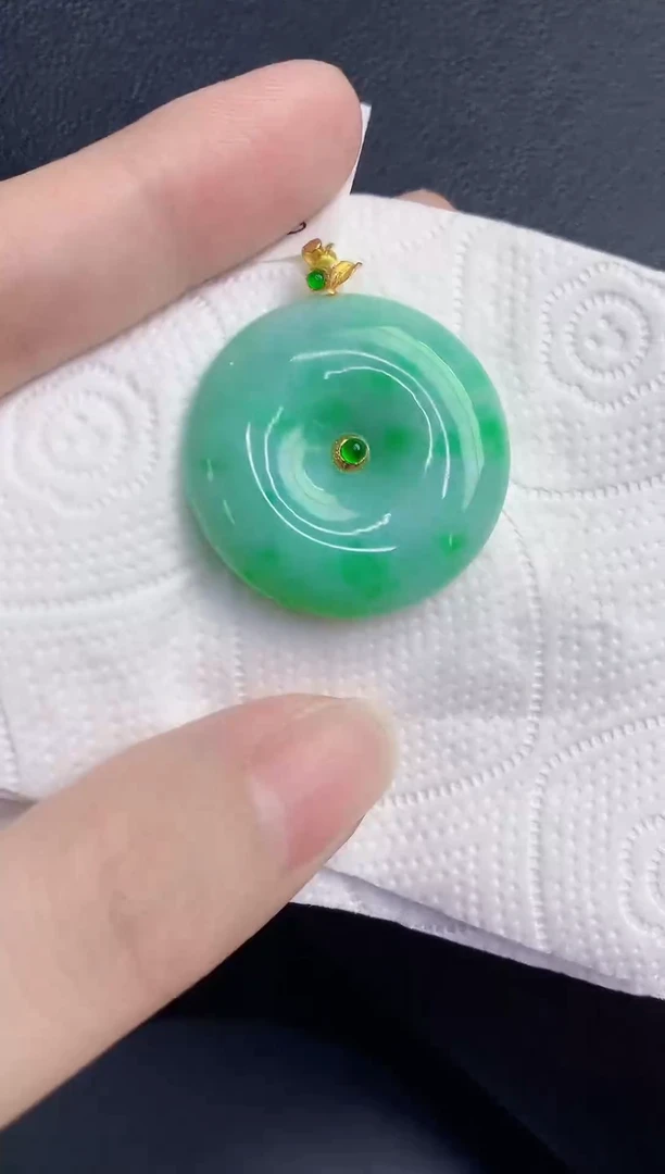 颈饰18K金镶嵌翡翠天然翡翠缅甸A货