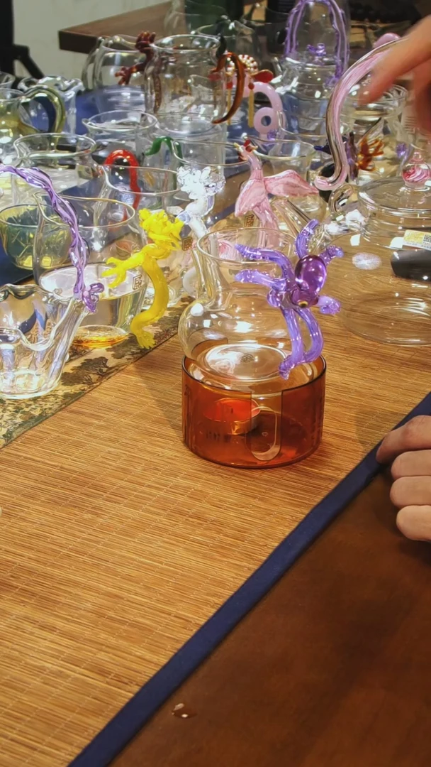 【闪购商品】海神八爪鱼公道杯加琥珀色温茶器晶焱金标