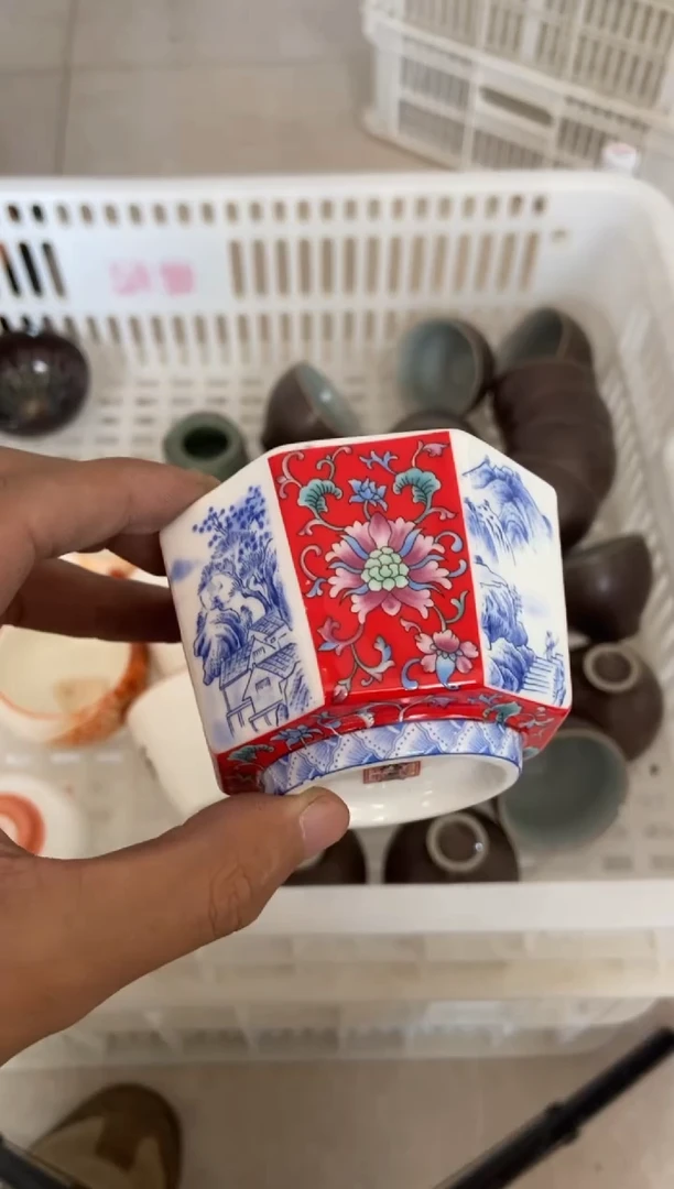 杯无运费险有瑕疵的摄影的产品有使用过的痕迹有点脏介意勿拍