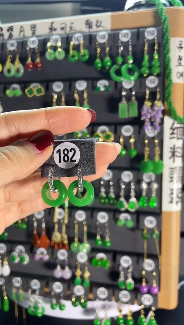 【闪购商品】翡翠耳饰银S925镶嵌182..