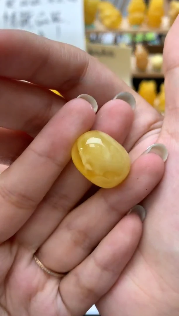 琥珀未镶嵌珠宝奇石069琥珀蜜蜡微瑕花粉