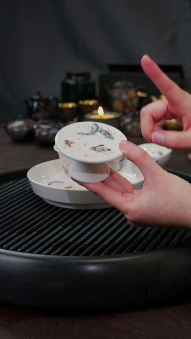 【闪购商品】杯【宜景窑手绘蝶舞】白色盖置