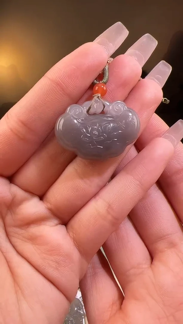 【闪购商品】和田玉颈饰未镶嵌锁p