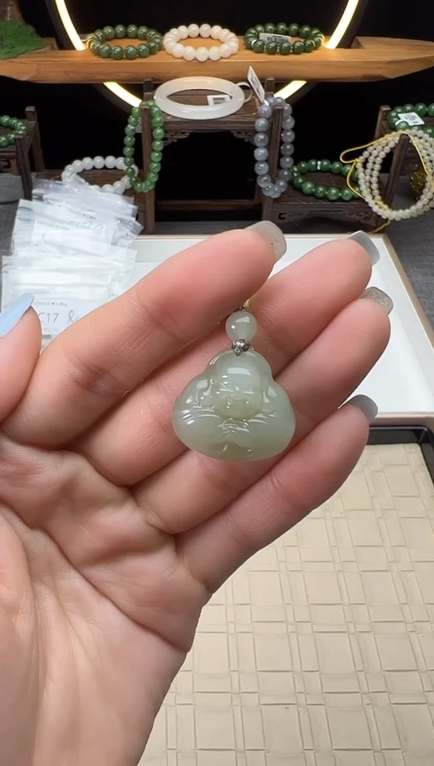 和田玉未镶嵌把件C18 抱抱佛