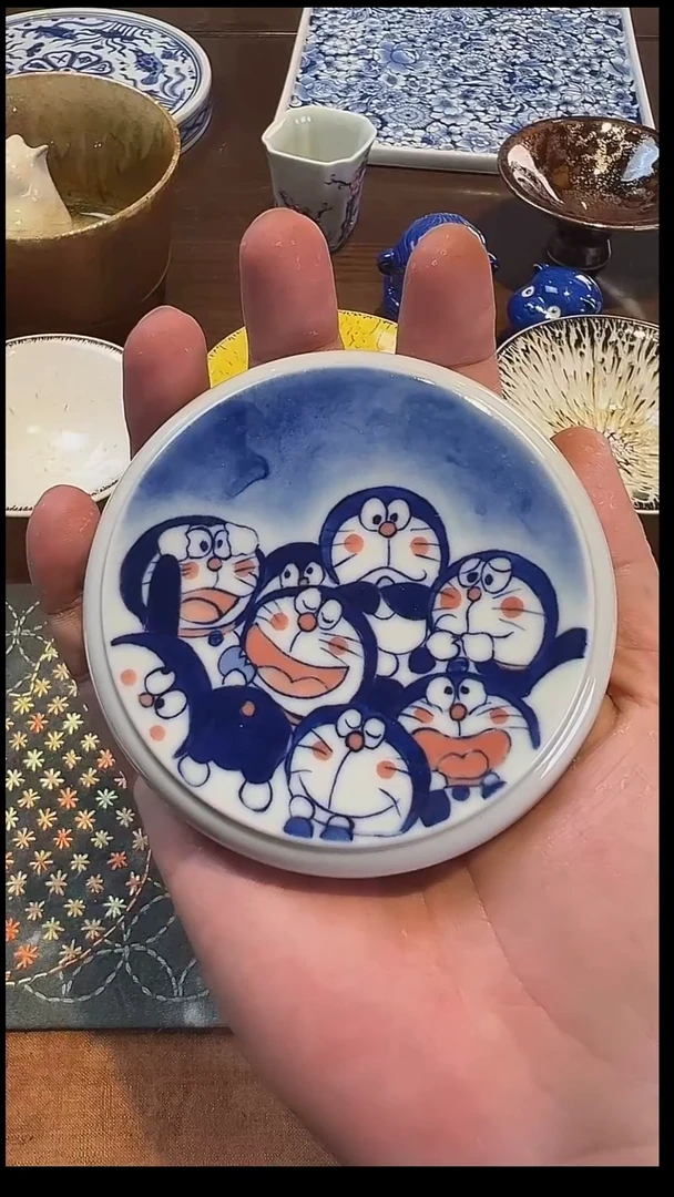 景德镇 叮当猫 盖置