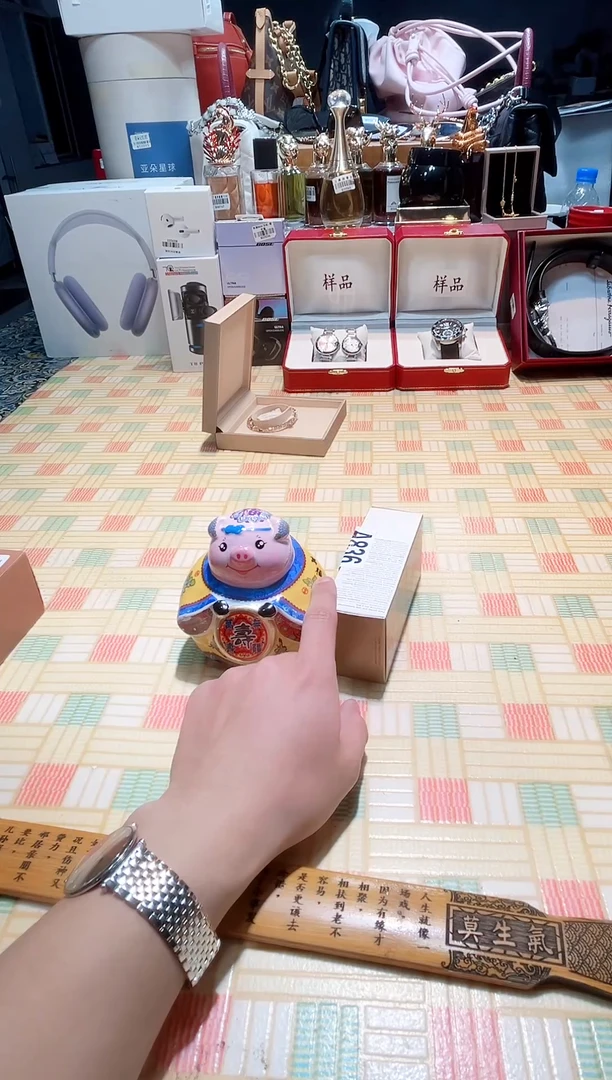 瓷片瓷器 库房到期 全部地板价@@1