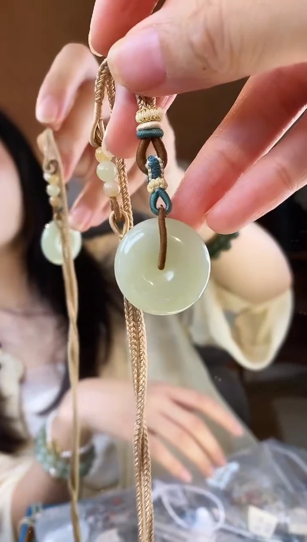 和田玉未镶嵌颈饰晴水25扣子