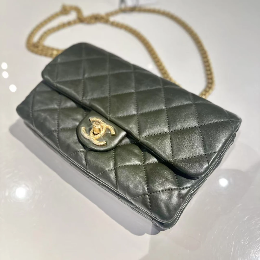 95新 Chanel/香奈儿  古巴绿浮雕双C扣金柱链条包/H0012244