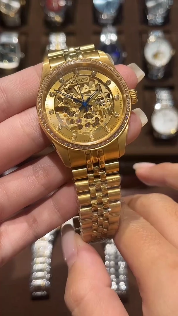 精钢孤品闪电购手表一个