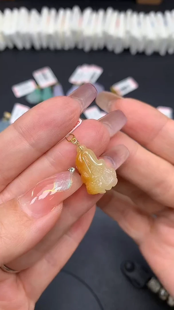 翡翠18K金镶嵌吊坠(不含链)MS188885