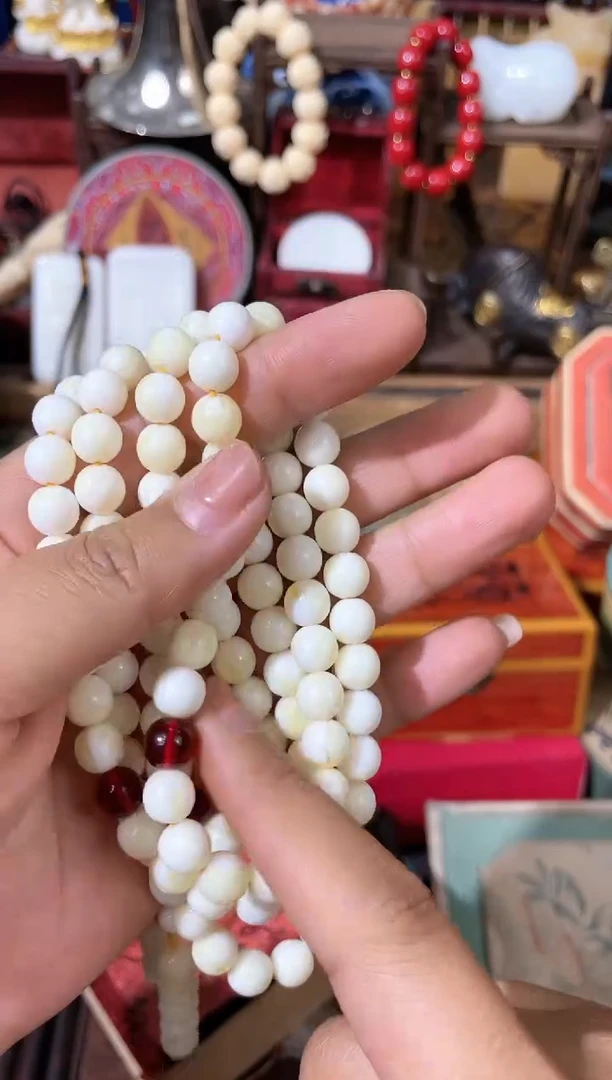 【闪购商品】蜜蜡颈饰未镶嵌娜姐心意专属链接