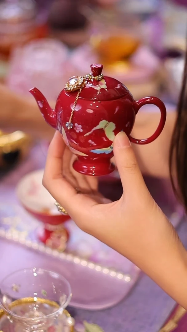 山怂阿卿直播间@@红壶