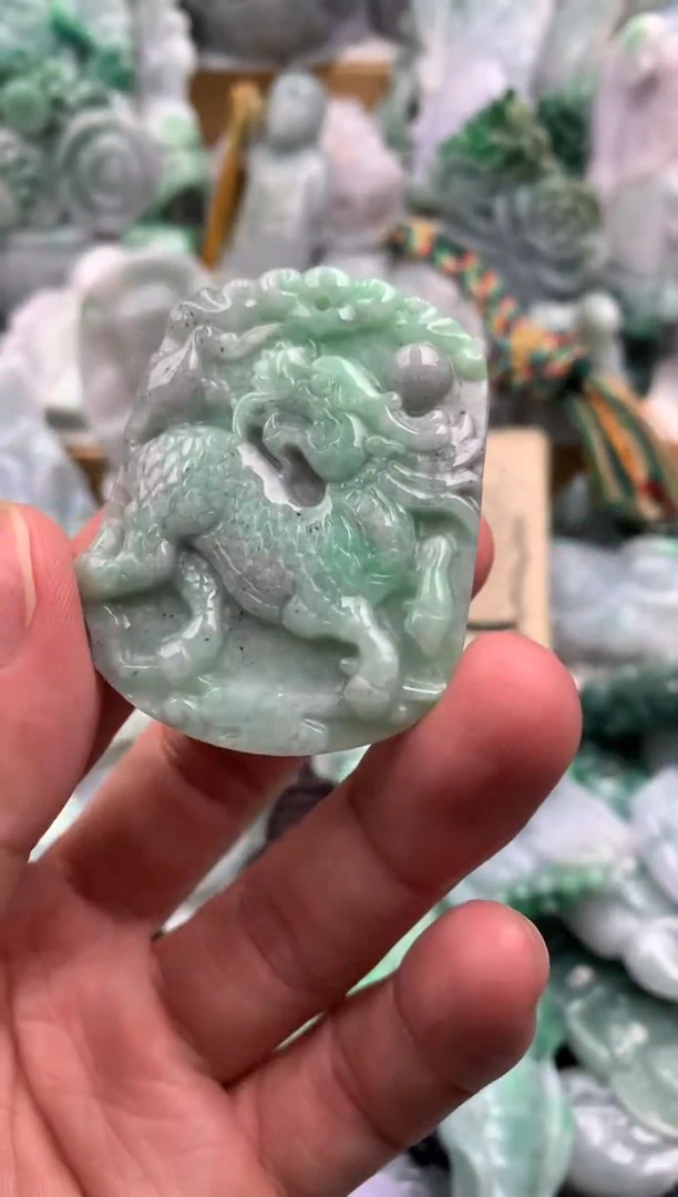 吊坠(不含链)未镶嵌翡翠1