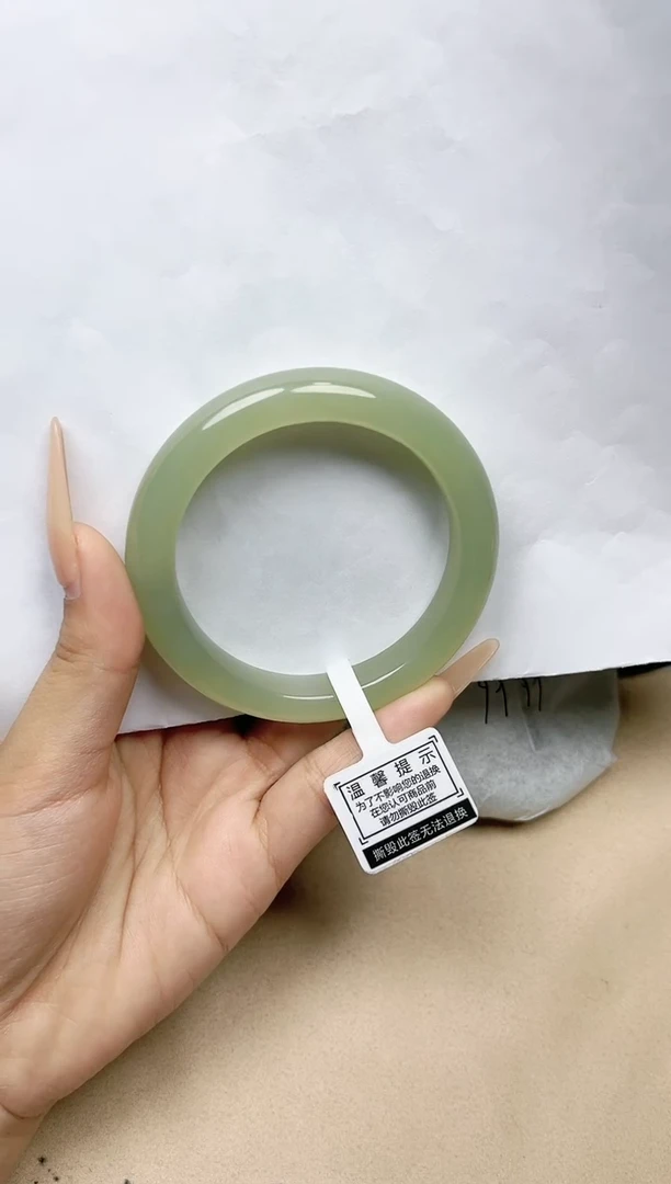 【闪购商品】和田玉手镯未镶嵌55/56圈口YY