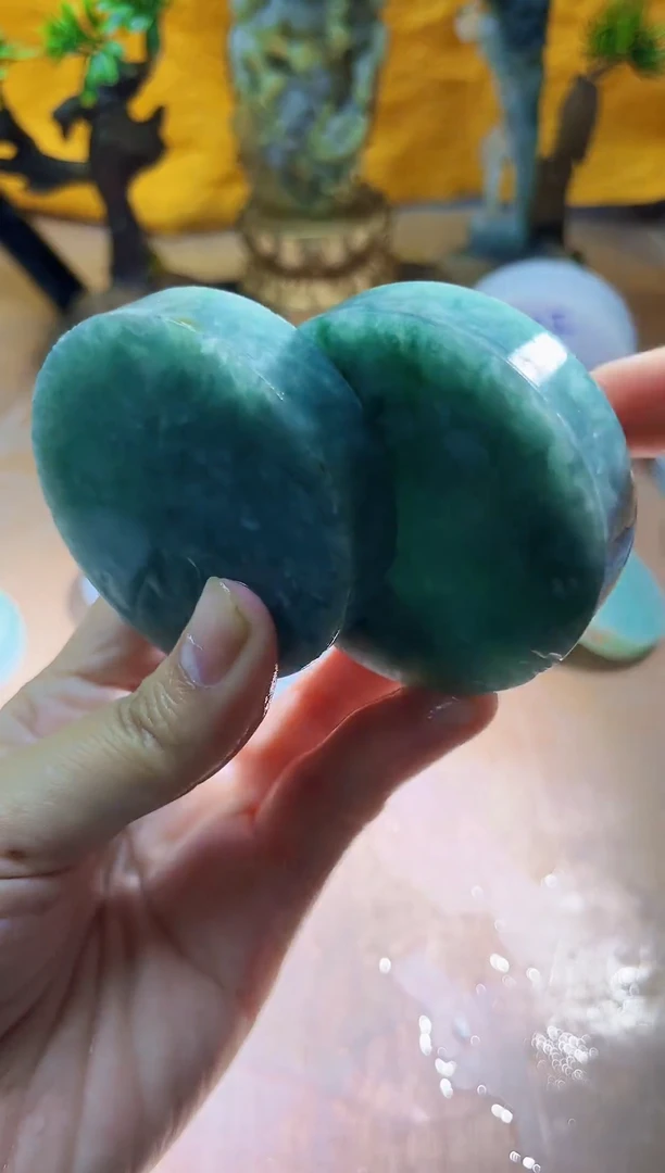 未镶嵌挂件翡翠A货砚曹815